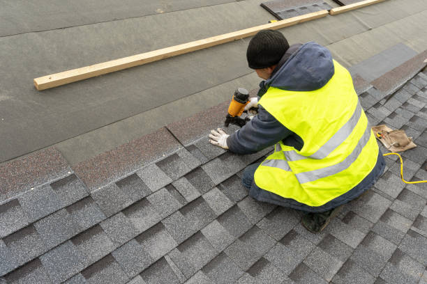 Best Flat Roof Repair Services  in Fairmont, WV